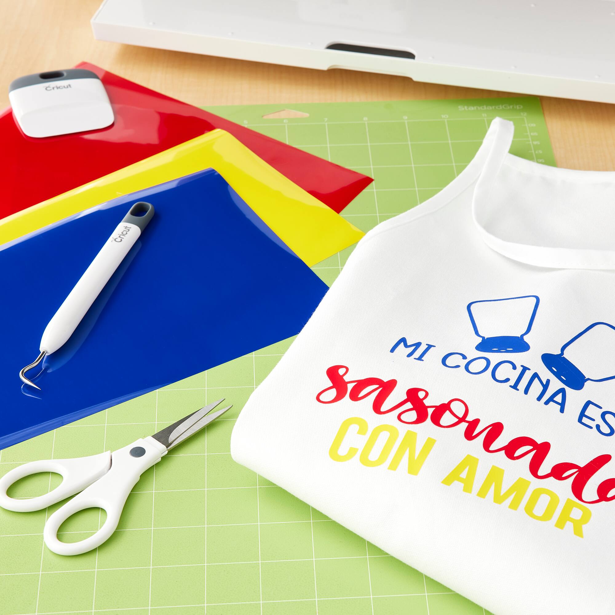 Cricut® Everyday Iron On™ Playroom Sampler